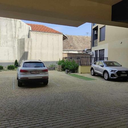 Apartman Waldy Osijek Extérieur photo